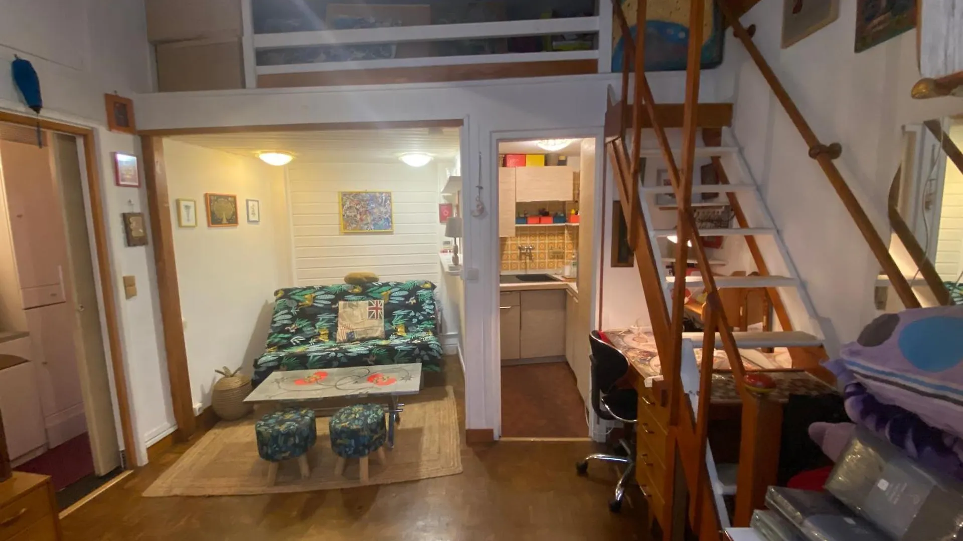 Petit Appartement Au Coeur De Paris Apartment